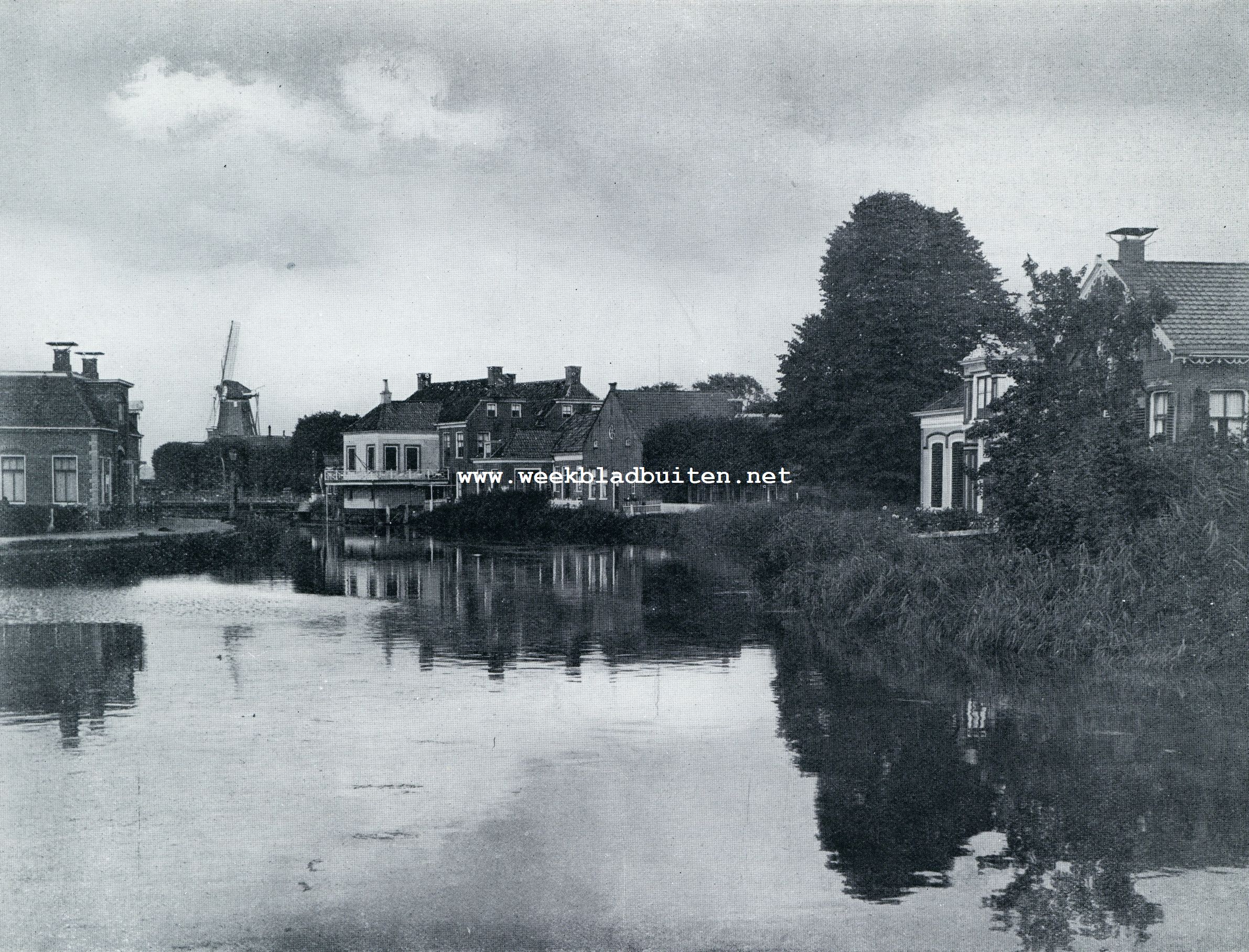 WATER, MOLEN EN BOERDERIJEN. ONDERDENDAM, HET CENTRUM VAN T HOOGELAND