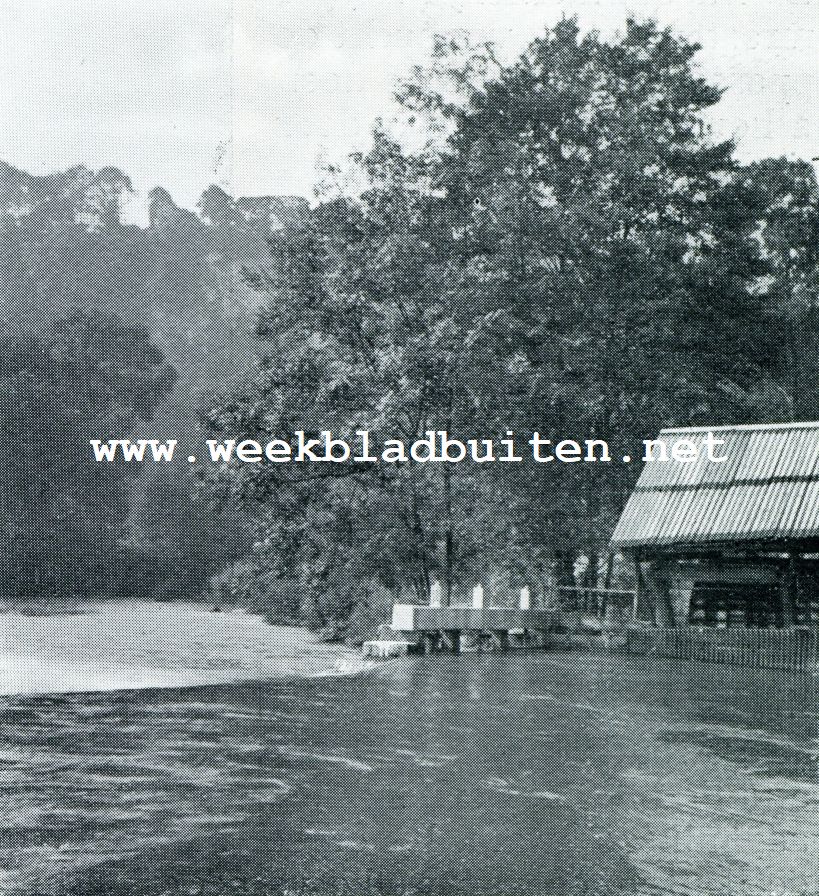 DE LESSE MET WATERMOLEN IN DE BUURT VAN WALZIN