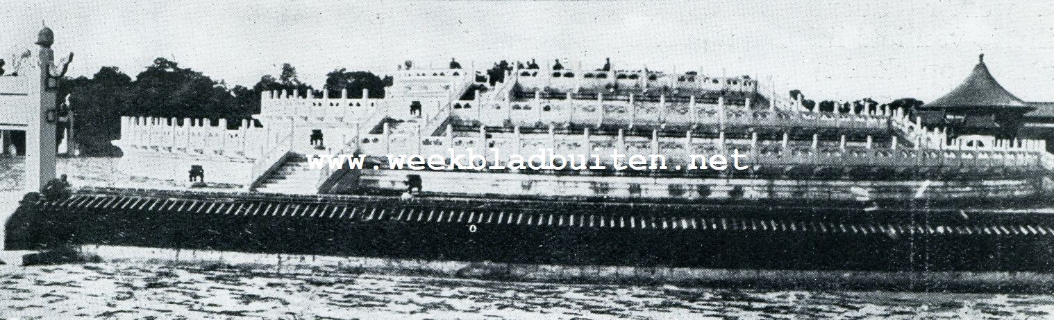 HET HEMELSCHE ALTAAR, MIDDELPUNT DER AARDE, TE PEKING