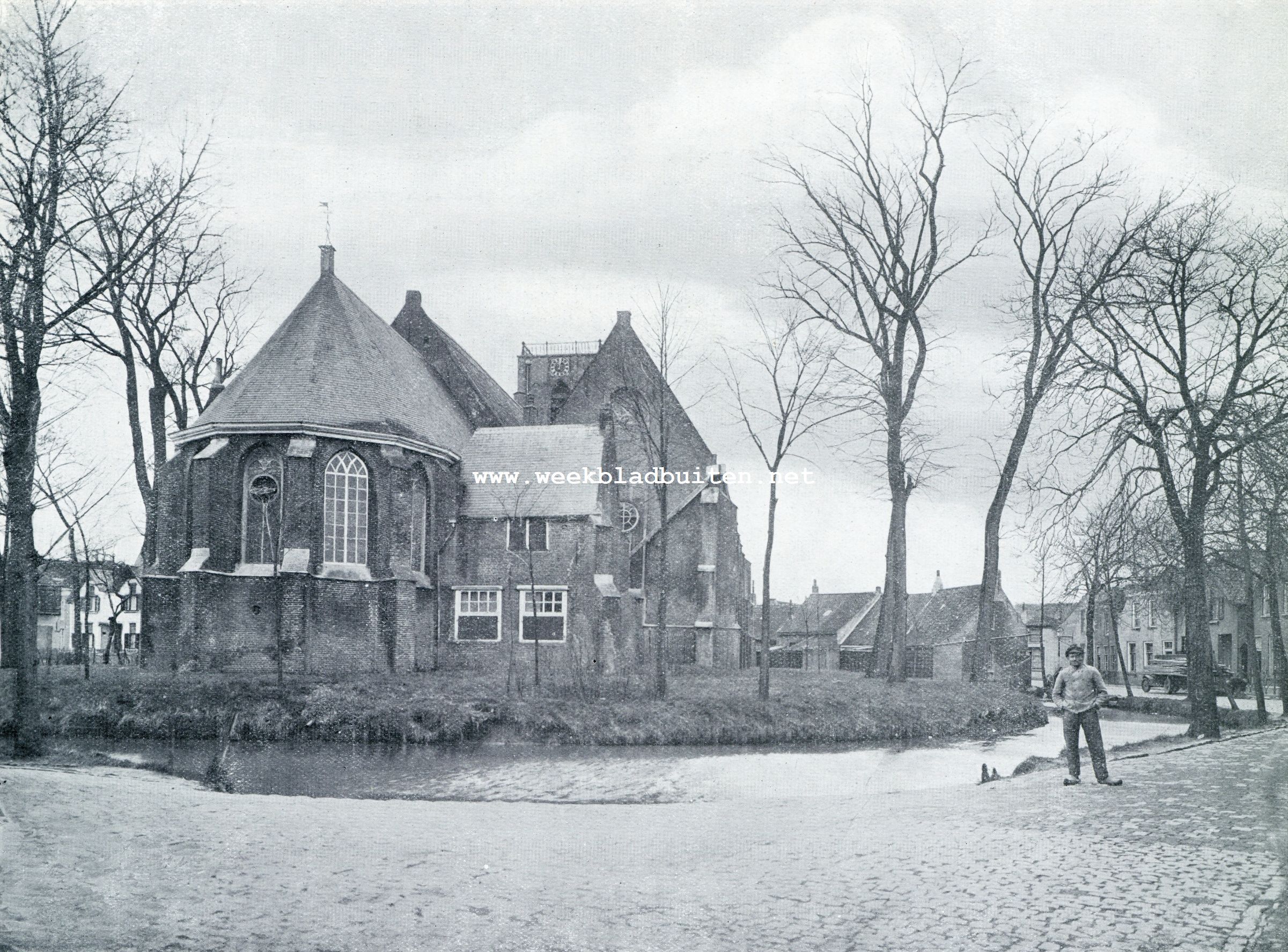 DE NED: HERVORMDE KERK TE OUDE TONGE, GEZIEN VAN HET NOORD-OOSTEN