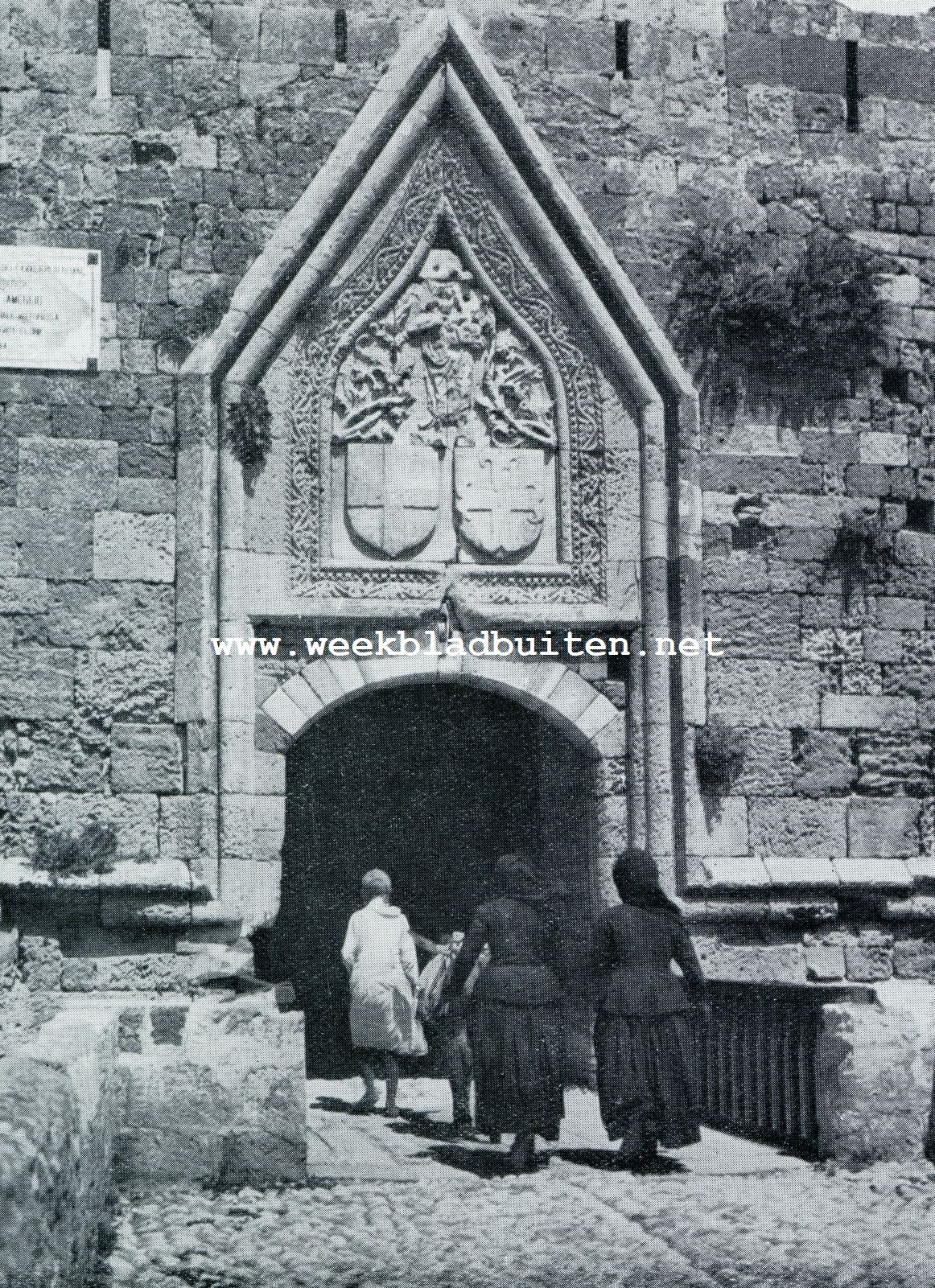 DE MOOISTE DER STADSPOORTEN VAN DE KRUISRIDDERSTAD: DE JOHANNESPOORT TE RHODOS