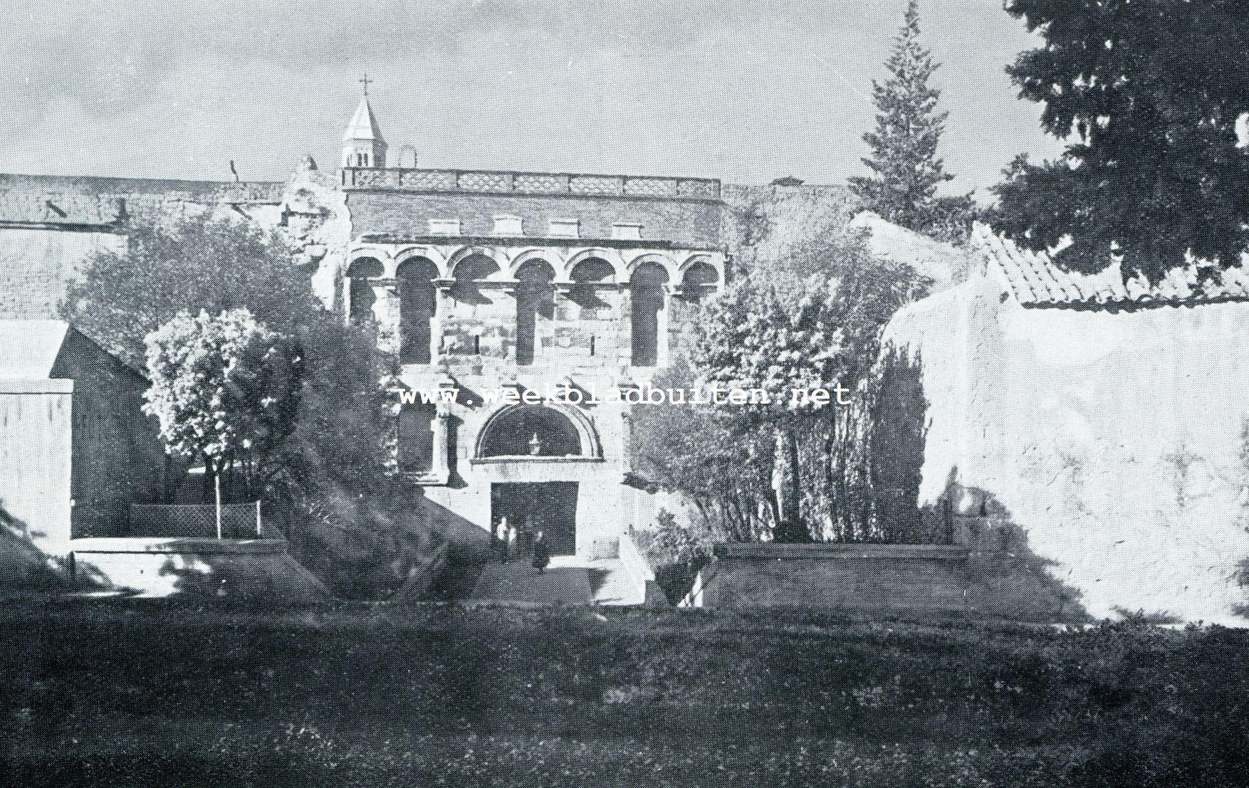 DE PORTA AUREA VAN DIOCLETIANUS PALEIS TE SPLIT