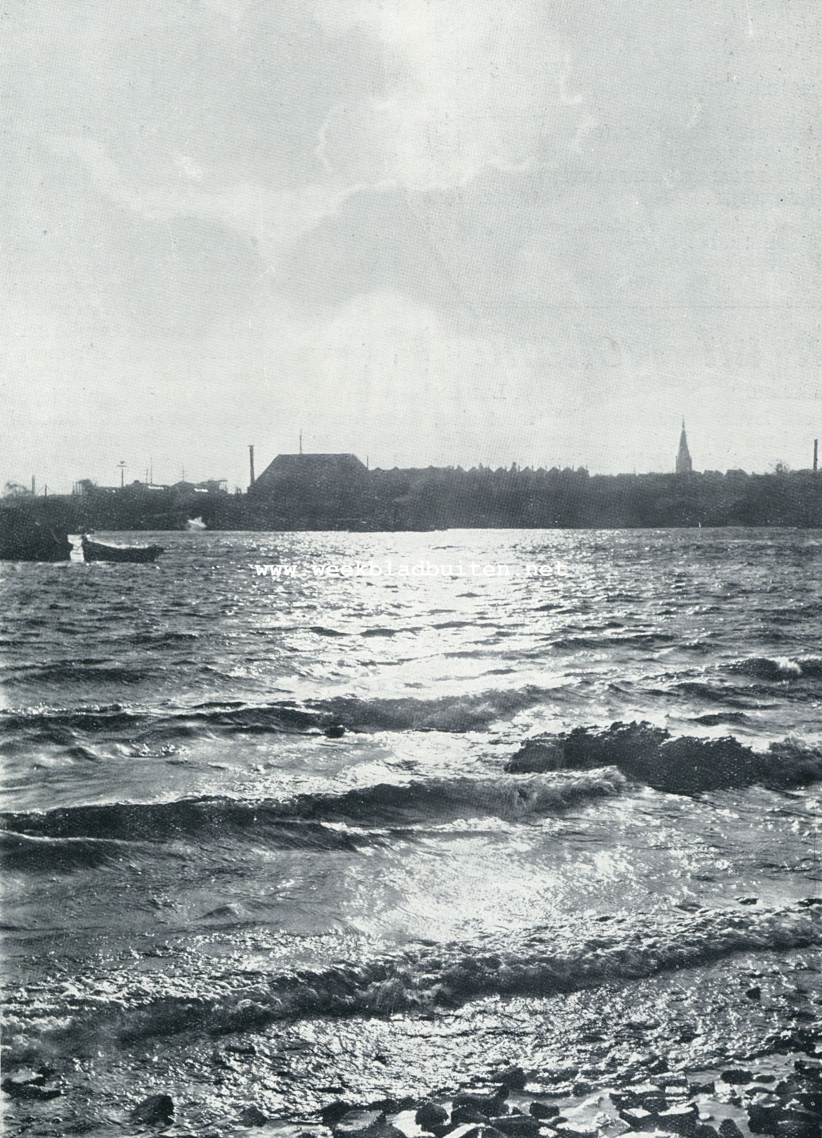 ZONNESPEL OP DE RIVIER