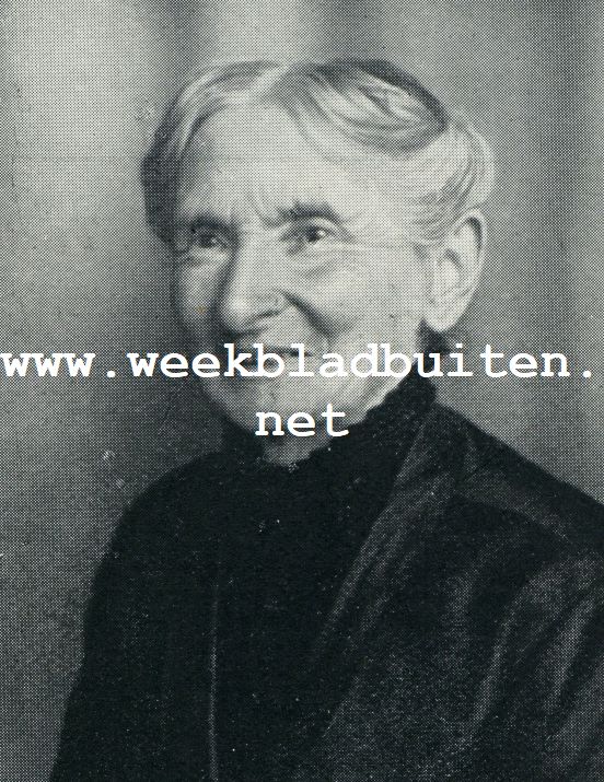 GEERTRUIDA CARELSEN. (Amy Geertruida de Leeuw 1843 - 10 April - 1933)