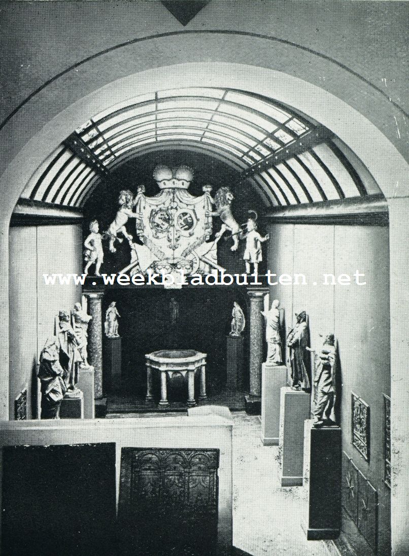 DE BOVENSTE LICHTHAL IN HET OUDE SLOT TE SIEGEN