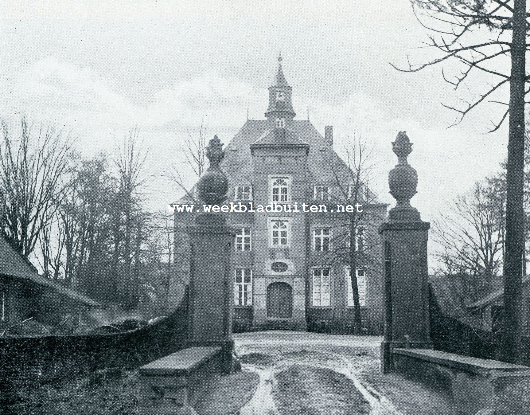 KASTEEL HET STEENEN HUIS