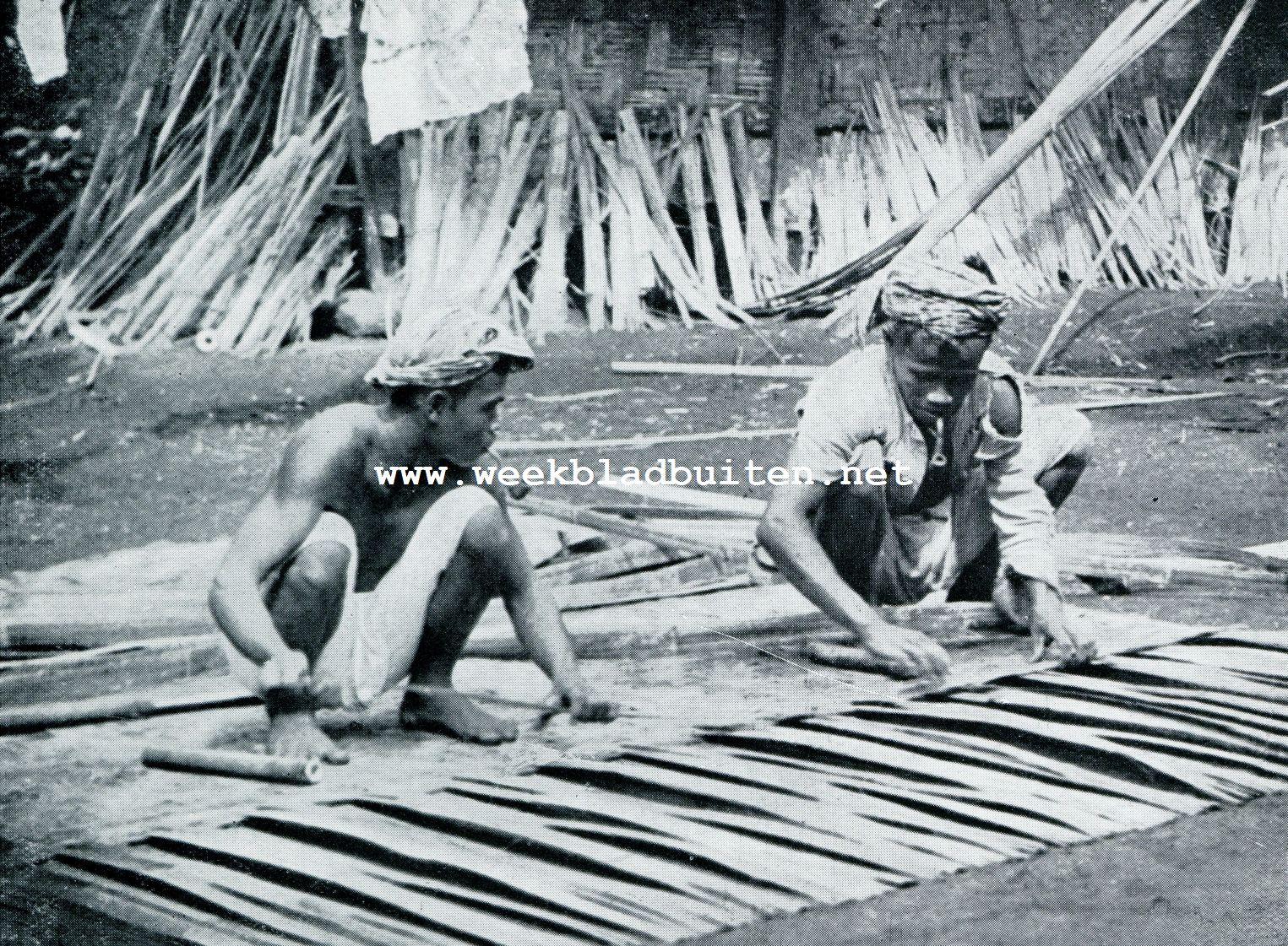 HET VLECHTEN VAN MATTEN (VOOR HUIZENBOUW)