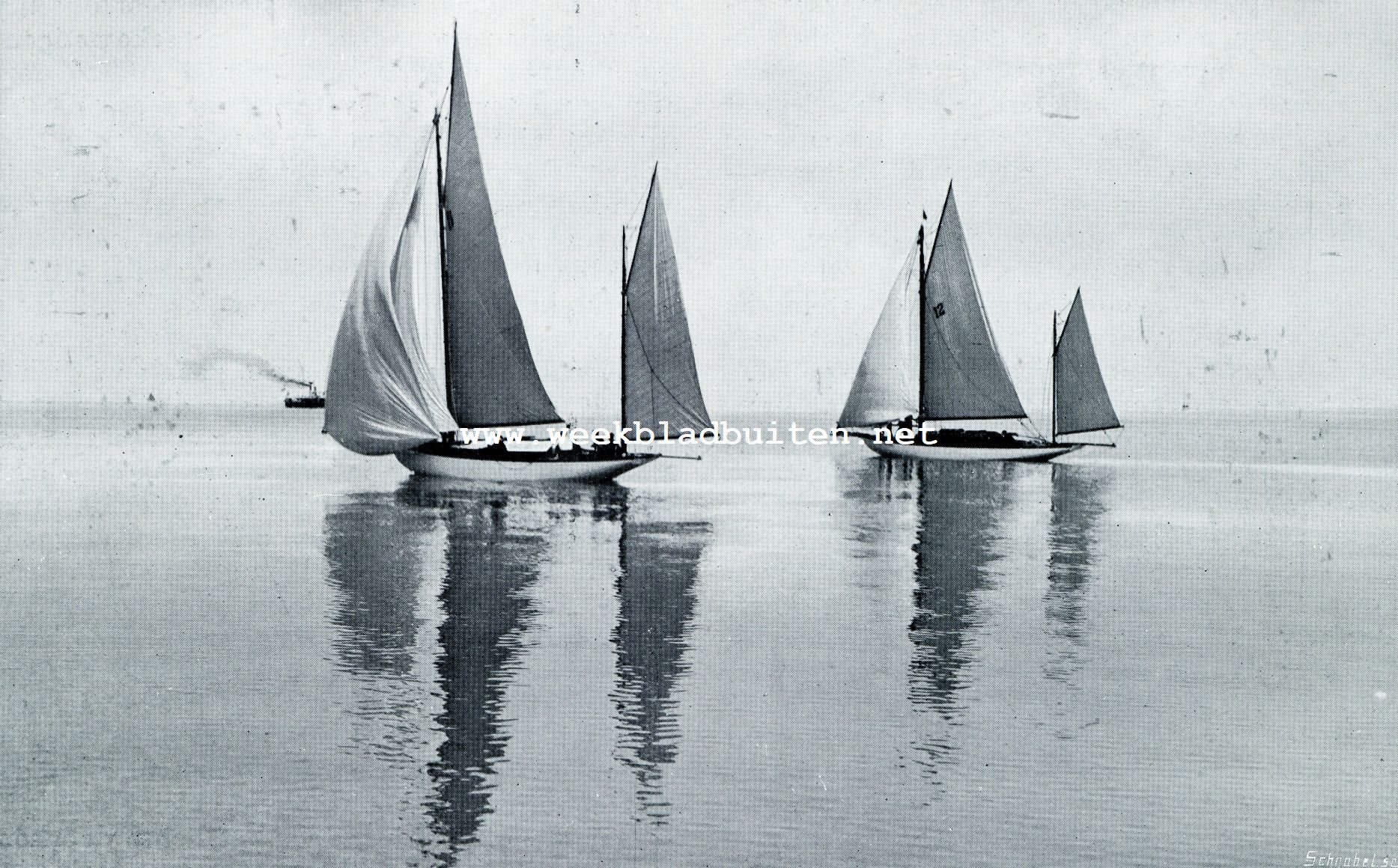 YAWLS OP DE ZUIDERZEE BIJ BLADSTIL WEER
