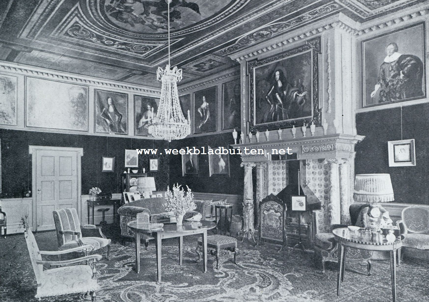 ZAAL MET PORTRETGALERIJ IN HET HUIS SCHOONHEETEN