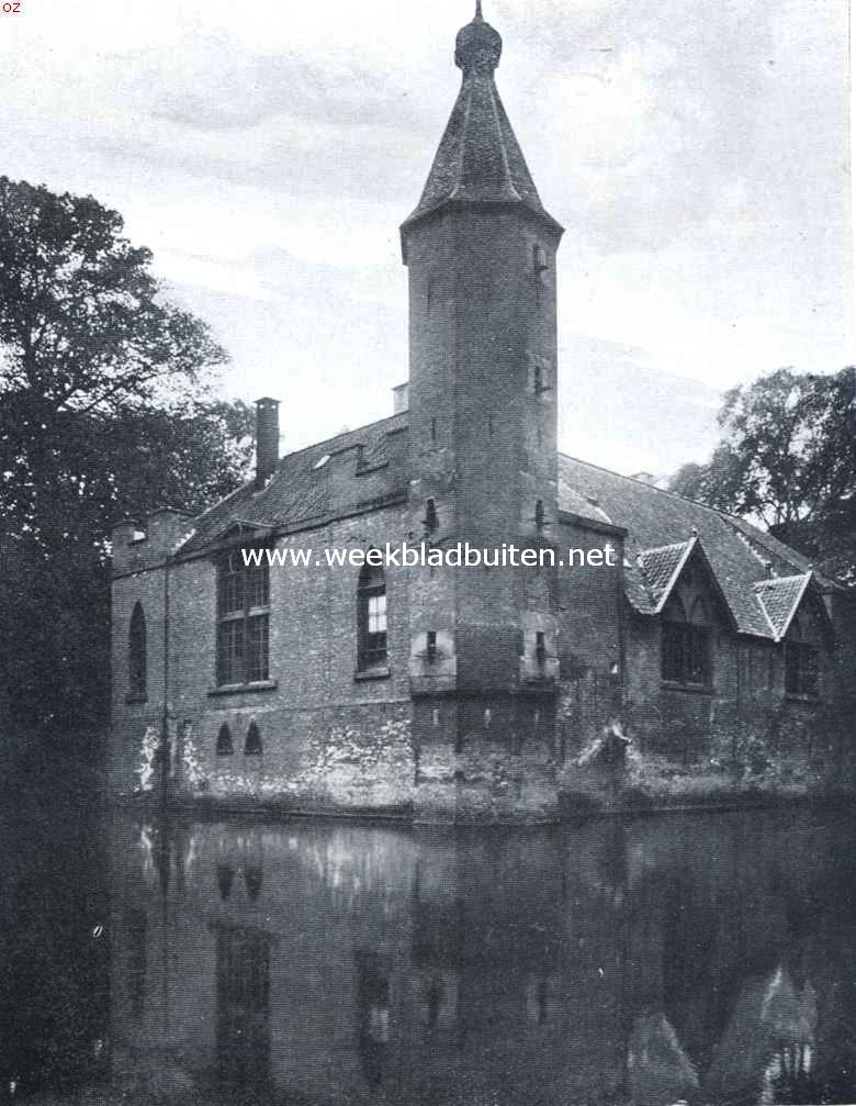 Tusschen twee rivieren. De oude duiventoren van het kasteel Zoelen