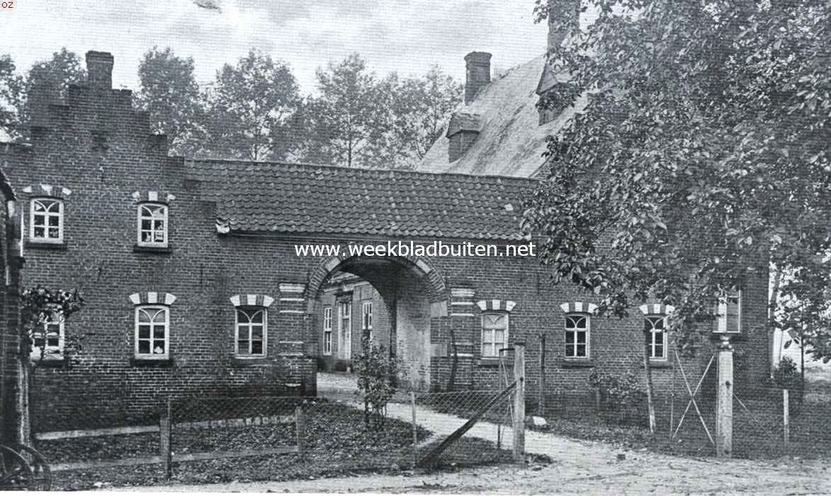 Grensgebieden. De ingang van het kasteel Aldendriel bij Mill