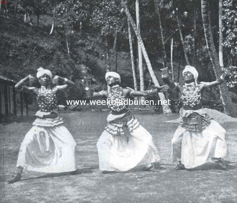 Ceylon. Dansers in Kandy