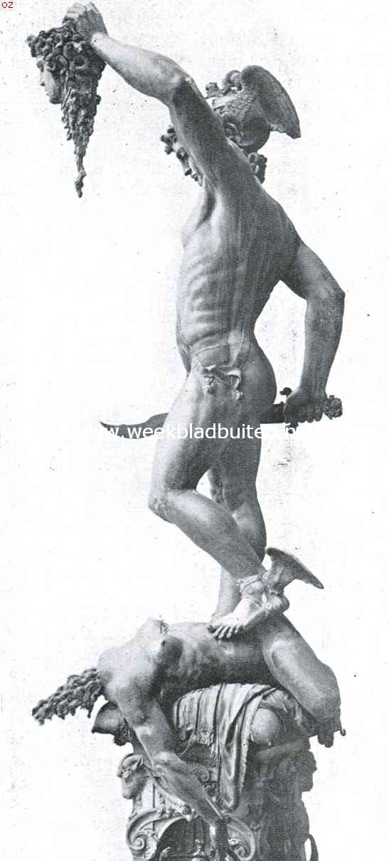 De wonderen van Florence. Het Perseus-beeld van Benvenuto Cellini op de Piazza della Signoria te Florence van terzijde gezien
