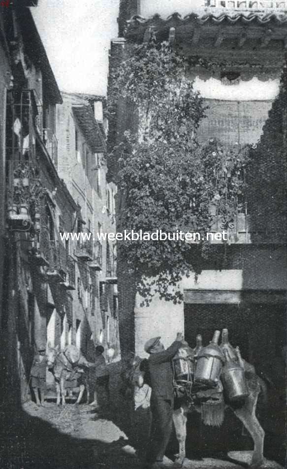 Granada, Spaansche vreemdelingenstad. Straatje in het Alhambra te Granada