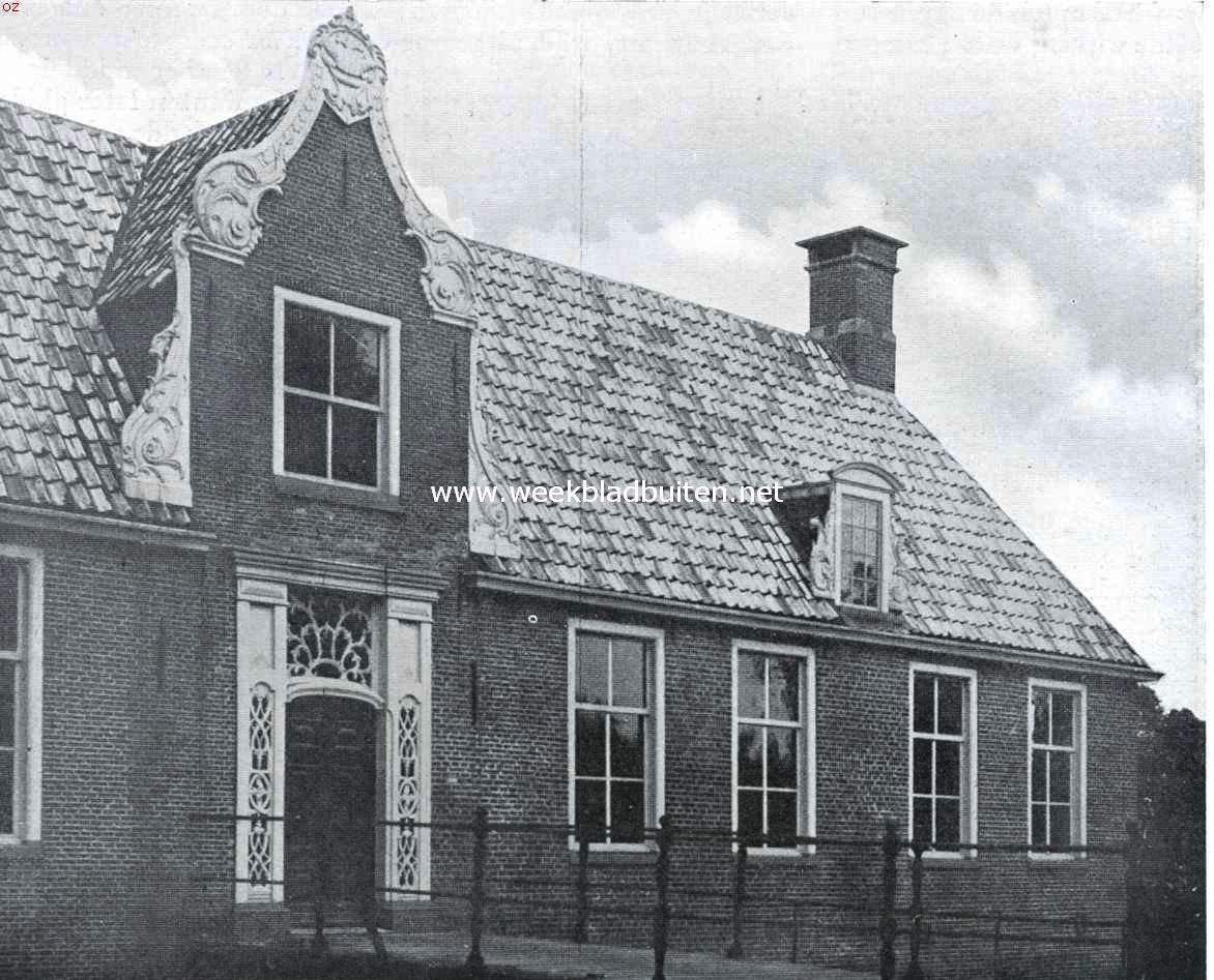 Mooi Drenthe: rondom Hoogeveen. Voorgevel van het Huis de Klencke bij Oosterhesselen (middenstuk ongeveer 1740)