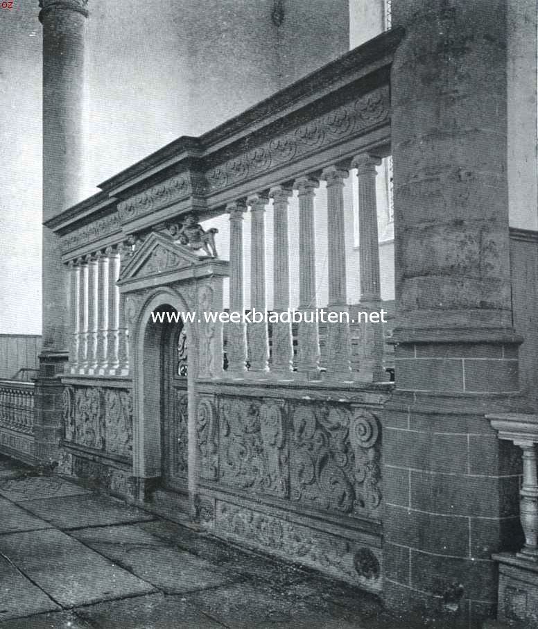 Een schoone kerk in verval. Afsluiting van een der kapellen in de Groote Kerk te Alkmaar