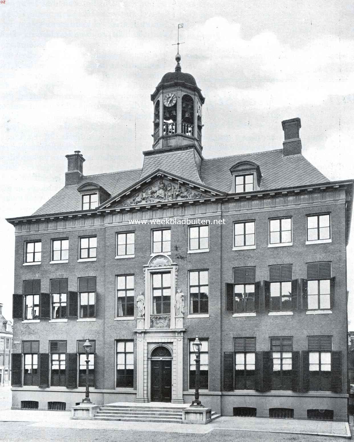 De voorgevel van het Stadhuis te Leeuwarden (bij het artikel: 