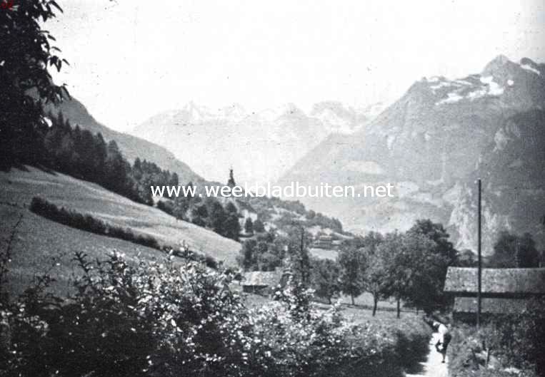 Rondom de Urner See. Tusschen Brglen en Schattdorf