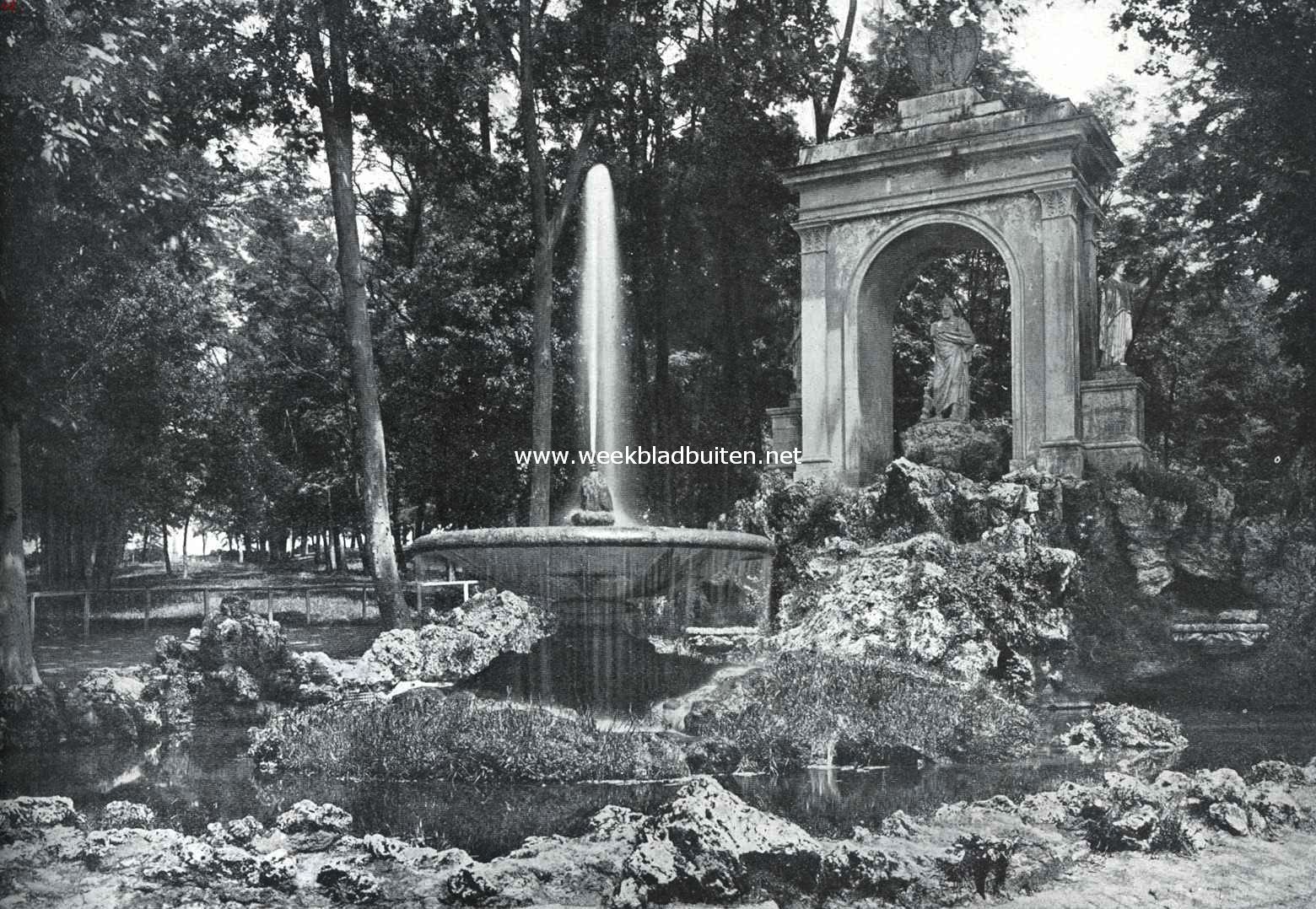 Naar de stad op de zeven heuvelen. De Aesculaap-fontein in het park van de Villa Borghese