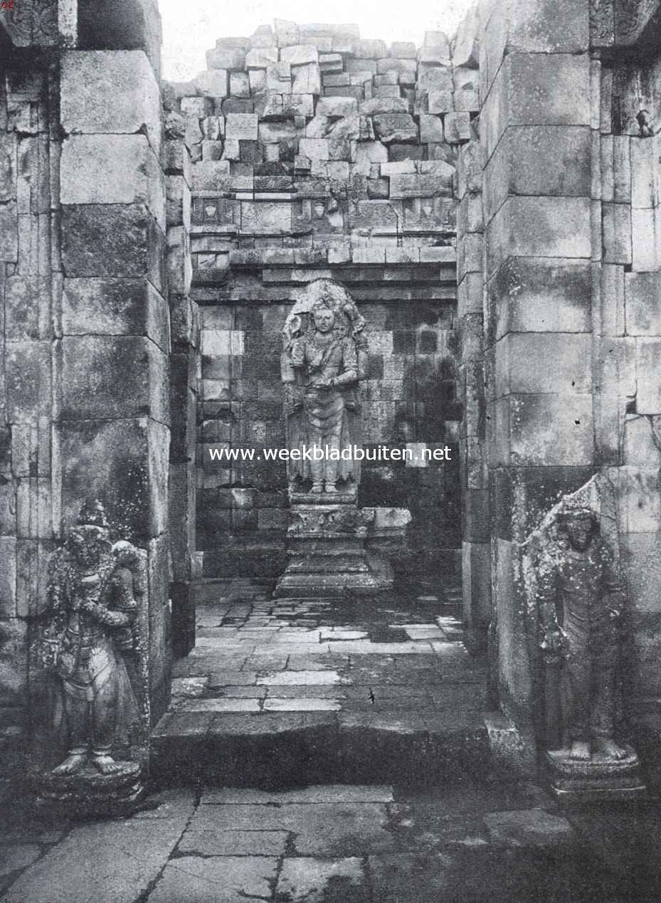 Tempelschoonheid in Java. Sjiwabeeld in het Prambanan-complex