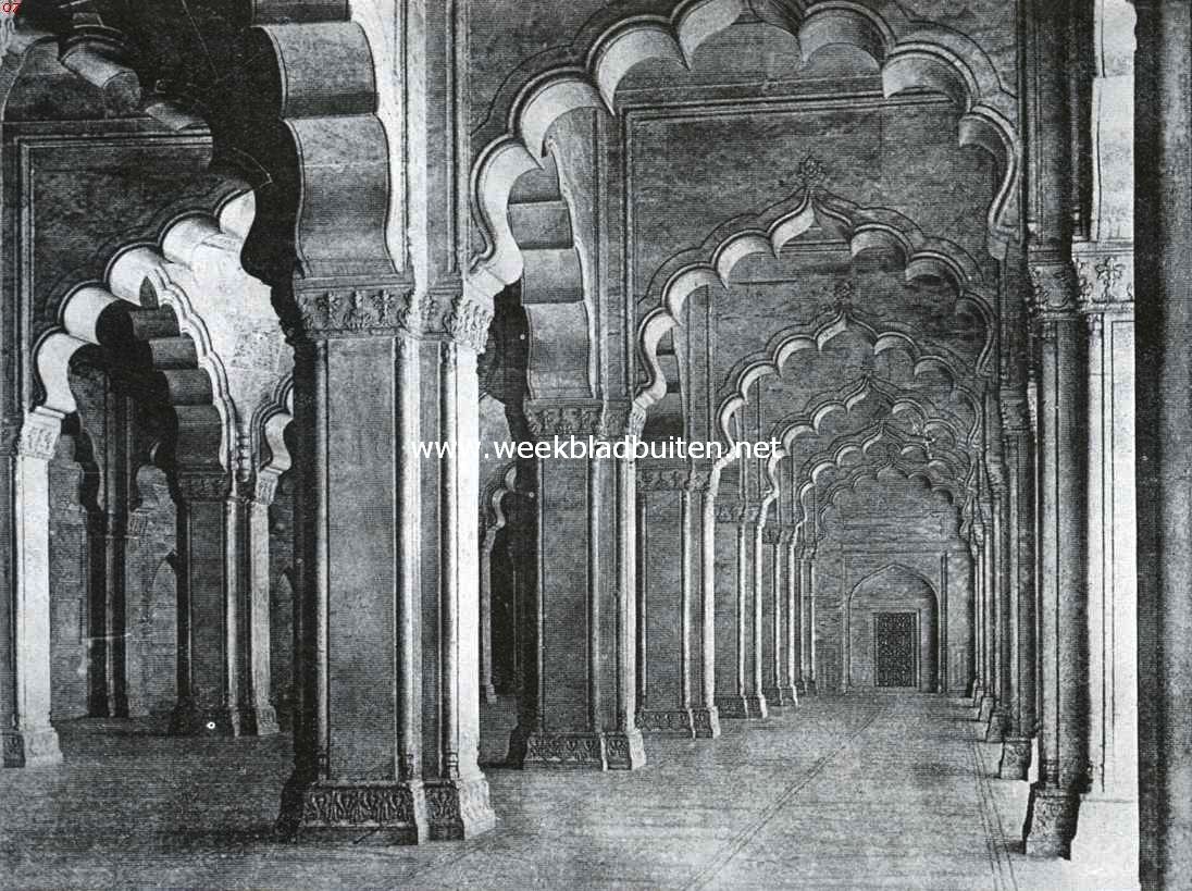 Indische vorstinnen. De Parelmoskee in het fort te Agra
