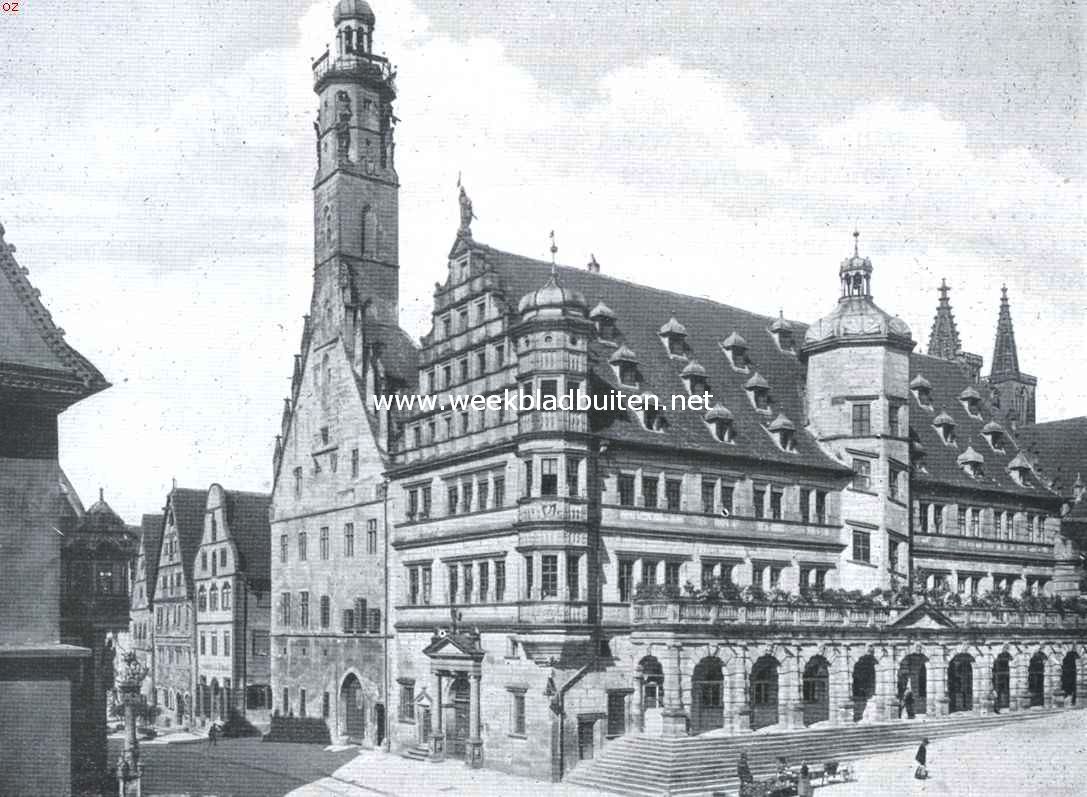 Rothenburg ob der Tauber. Het Raadhuis te Rothenburg ob der Tauber