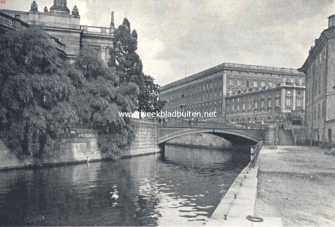De Westelijke faade van het koninklijk paleis te Stockholm