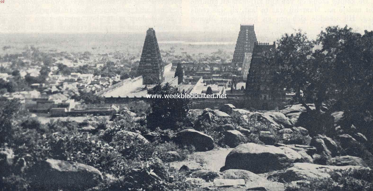 Een tempelstad in Voor-Indi. Het complex van den grooten tempel te Tiroevannamalai, gezien van de eerste helling van den heiligen berg