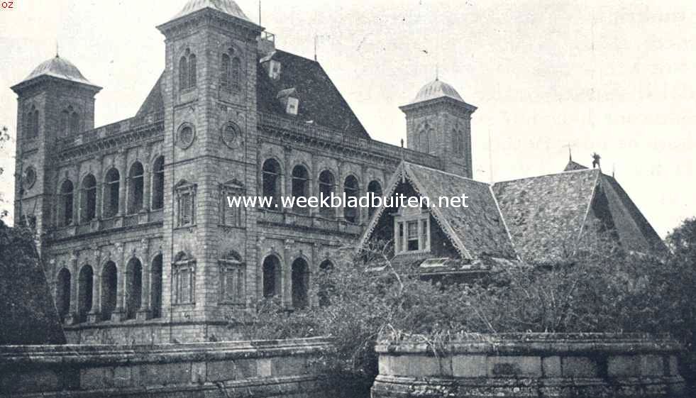 Het paleis der koningin te Tananarive