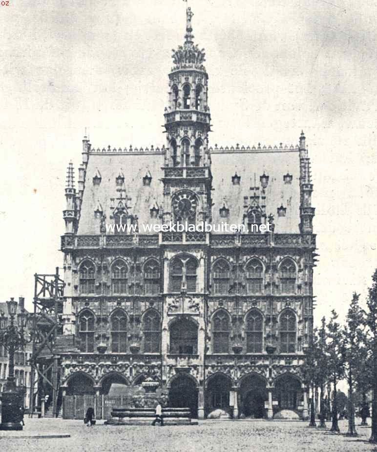 Het stadhuis te Oudenaerde